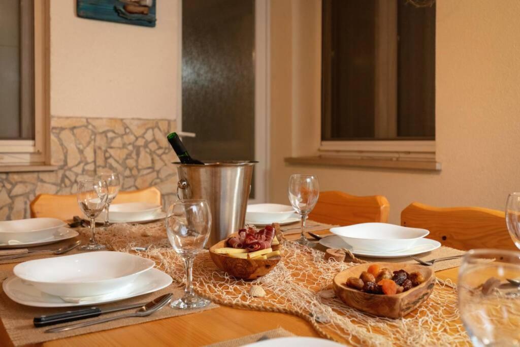 Villa Lipovac Трогир Экстерьер фото